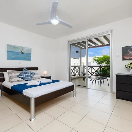 Konnos Breeze * Protaras