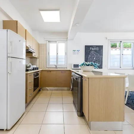 Konnos Breeze * Protaras