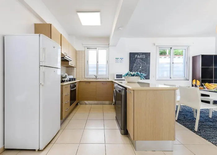 Konnos Breeze * Protaras