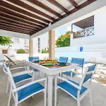 Villa Konnos Breeze